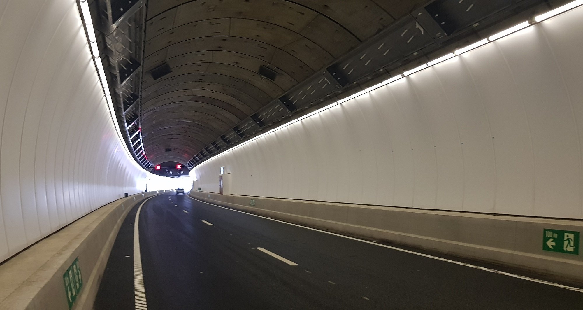 StaticAir FDRS victory boogie woogietunnel The Hague tunnel Rotterdamsebaan Den Haag ionisatie aerosolen verkeersemissie